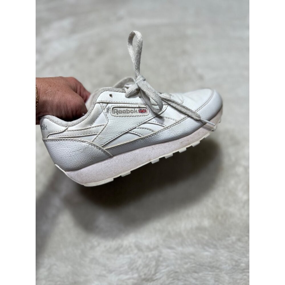 Reebok ortholite white sneaker women size 6
